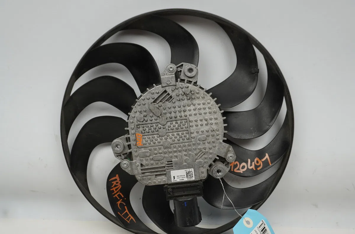 Ventilateur de refroidissement g Renault TRAFIC III Camionnette (FG_) 2.0 dci 130 (fgmy) (2021) occasion