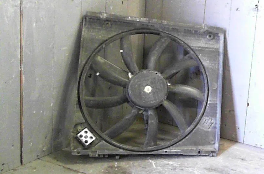 Ventilateur de refroidissement Isuzu D-MAX I (TFR, TFS) 3.0 ditd 4x4 (tfs85_) (2007-2012) 4 portes occasion