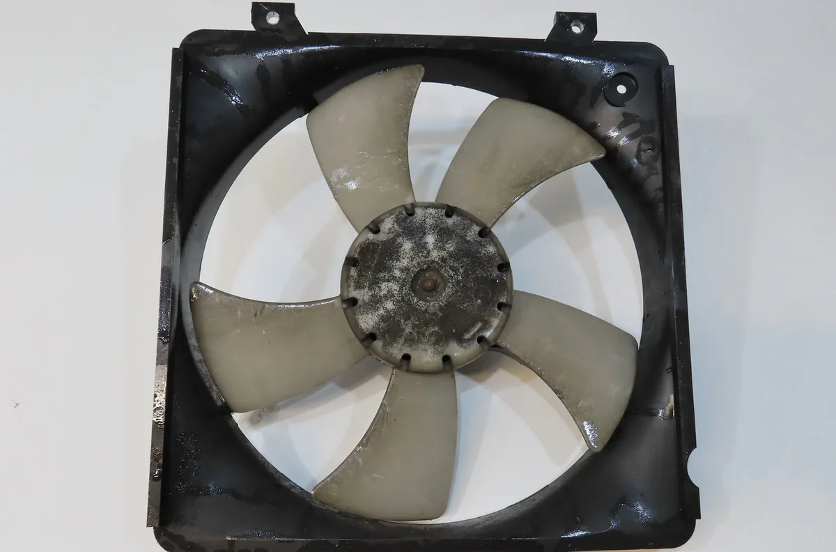 Ventilateur de refroidissement Mazda MX-5 I (NA) 1.6 (na6c) (1990-1994) occasion