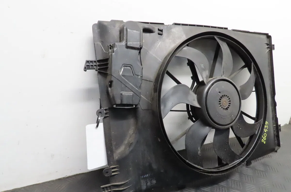 Ventilateur de refroidissement Mercedes-benz CLASSE A (W176) A 180 (176.042) (2012-2018) occasion