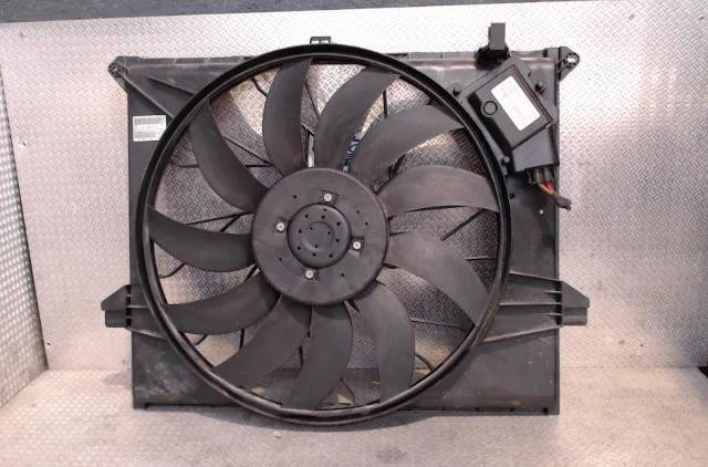 Ventilateur de refroidissement Mercedes-benz CLASSE M (W164) Ml 320 cdi 4-matic (164.122) (2005-2009) occasion