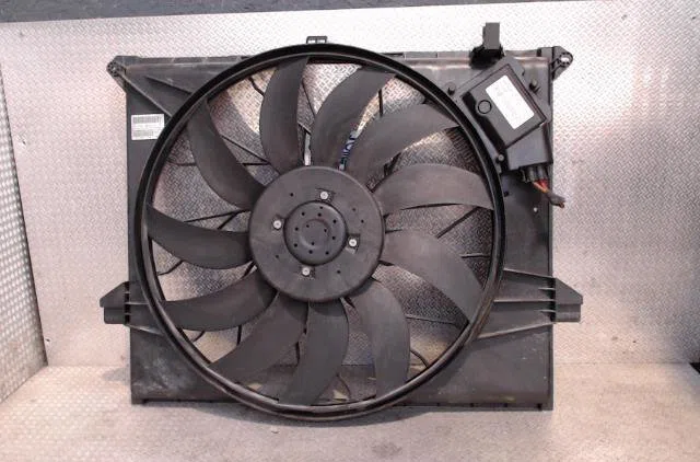 Ventilateur de refroidissement Mercedes-benz CLASSE M (W164) Ml 320 cdi 4-matic (164.122) (2005-2009) occasion