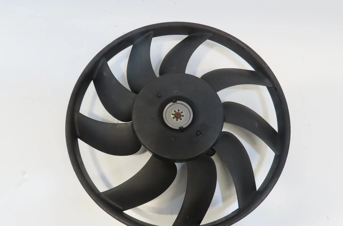 Ventilateur de refroidissement Mercedes-benz SPRINTER 4-t Camionnette (B907, B910) 414 cdi rwd (907.643, 907.645, 907.64