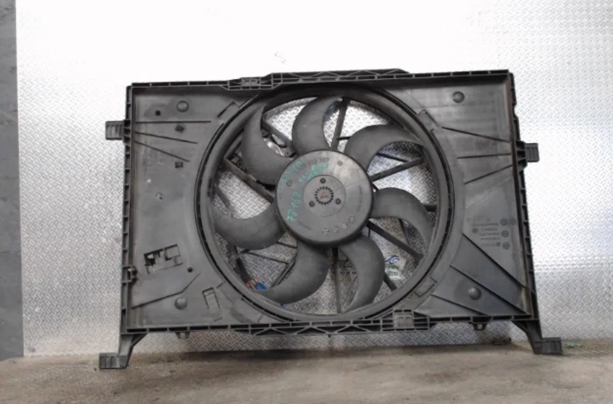 Ventilateur de refroidissement MERCEDES CLASSE B 245  CLASSE B 245 PHASE 2 occasion