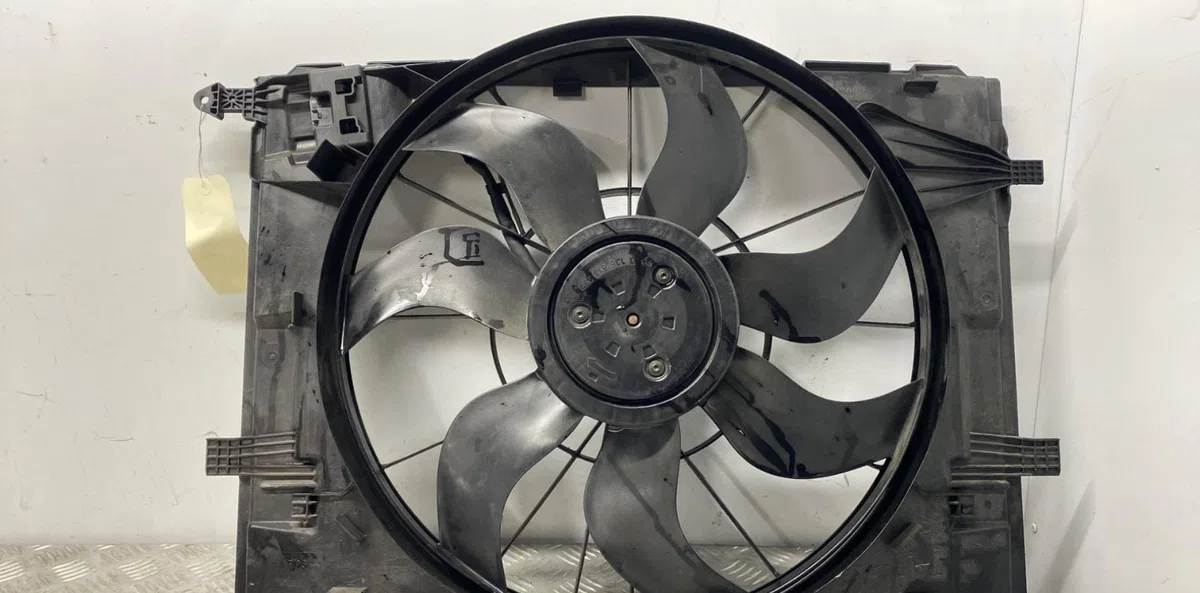 Ventilateur de refroidissement MERCEDES CLASSE C 205 PHASE 1 COUPE occasion