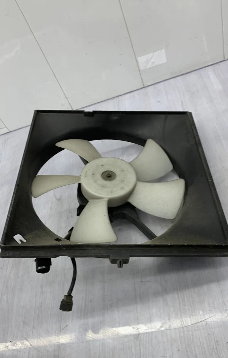 Ventilateur de refroidissement MITSUBISHI COLT 4 occasion