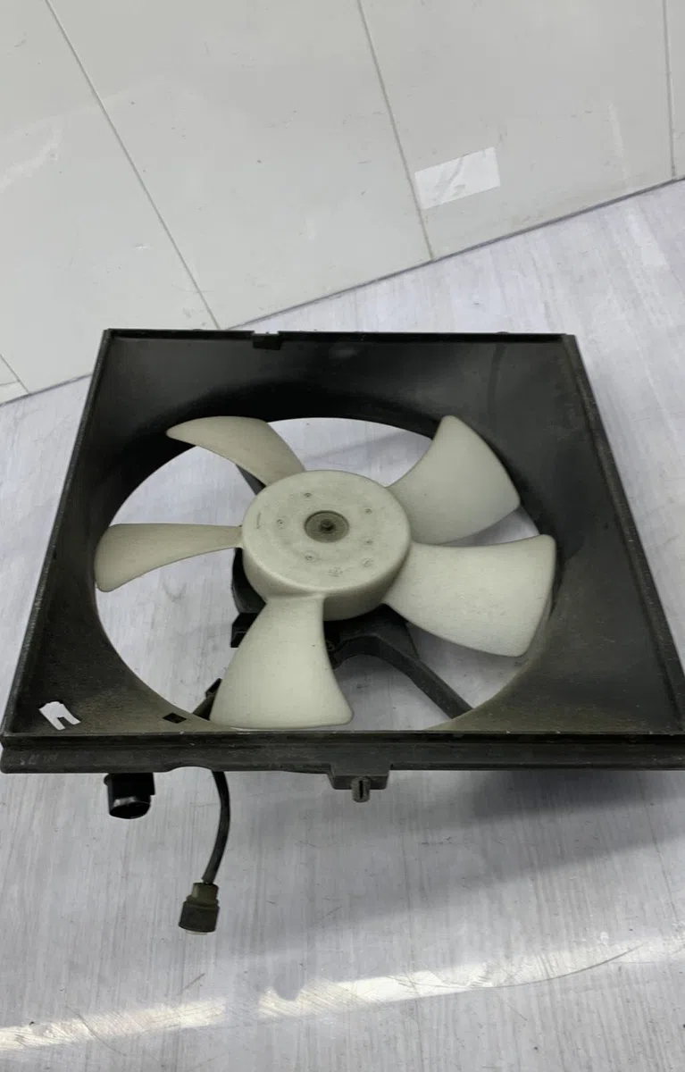 Ventilateur de refroidissement MITSUBISHI COLT 4 occasion