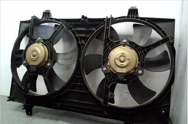 Ventilateur de refroidissement Nissan ALMERA TINO (V10) 2.2 dci (2000-2006) occasion