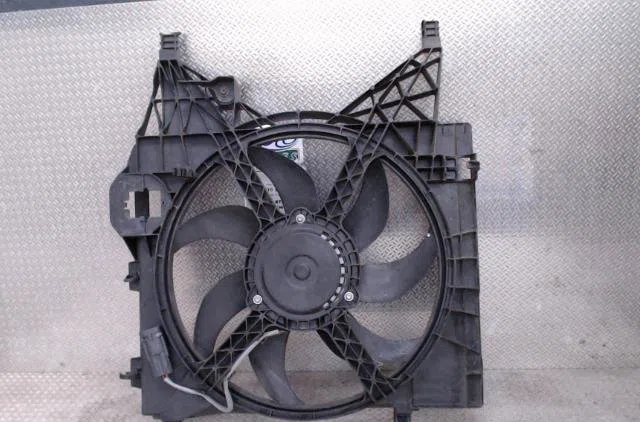 Ventilateur de refroidissement Nissan NV200 - EVALIA Autobus-Autocar 1.5 dci 90 (m20, m20m) (2011) occasion
