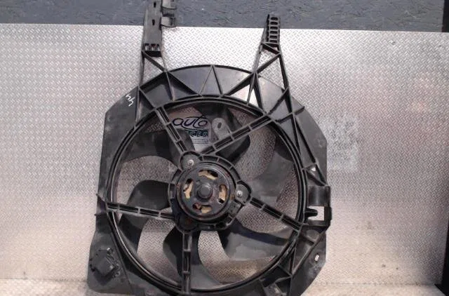 Ventilateur de refroidissement Nissan PRIMASTAR Camionnette (X83) 1.9 dci 100 (2002) occasion