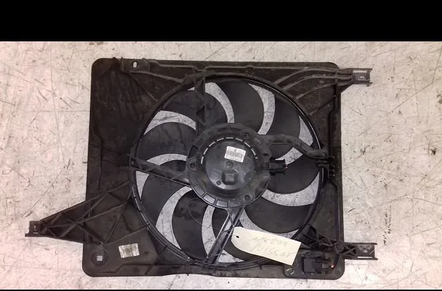 Ventilateur de refroidissement Nissan QASHQAI - QASHQAI 2 I (J10, NJ10, JJ10E) 1.5 dci (2010-2013) 5 portes occasion