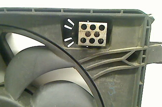 Ventilateur de refroidissement Nissan QASHQAI - QASHQAI 2 I (J10, NJ10, JJ10E) 2.0 dci (2007-2013) occasion