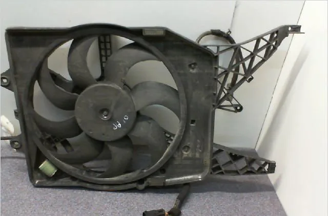 Ventilateur de refroidissement OPEL CORSA IV Phase 1 09-2006--12-2010 occasion