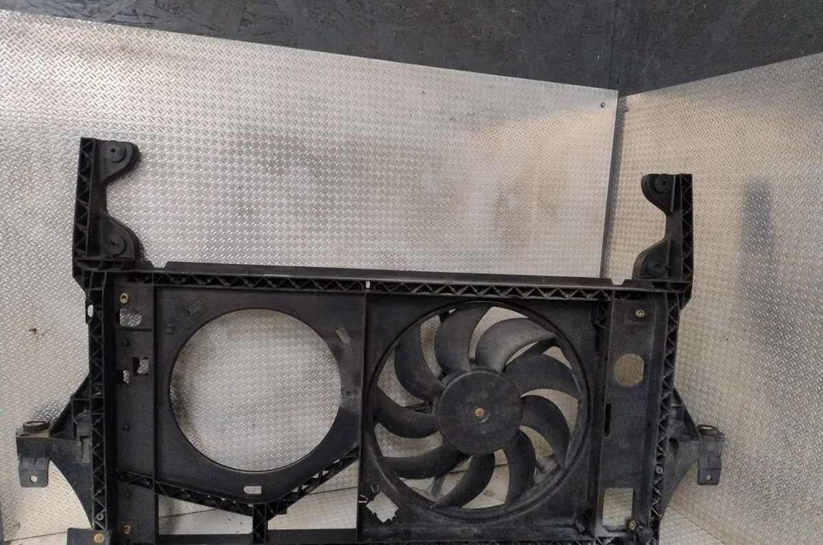 Ventilateur de refroidissement Opel MOVANO A Fourgon (X70) 2.5 dti (fd) (2001) occasion
