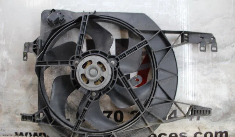 Ventilateur de refroidissement OPEL VIVARO 1 PHASE 2 occasion
