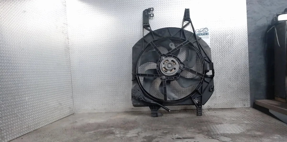 Ventilateur de refroidissement OPEL VIVARO 1 VIVARO 1 PHASE 1 occasion