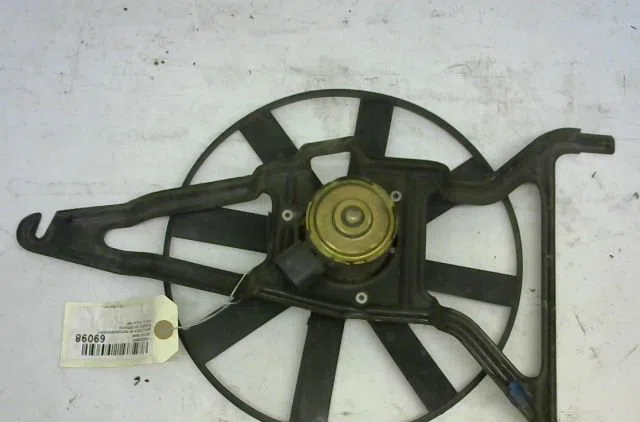 Ventilateur de refroidissement Peugeot 106 I (1A, 1C) 1.1 (1991-1996) occasion