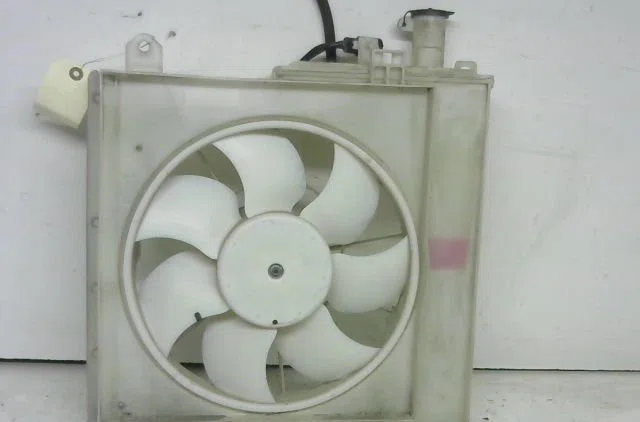 Ventilateur de refroidissement PEUGEOT 107 occasion