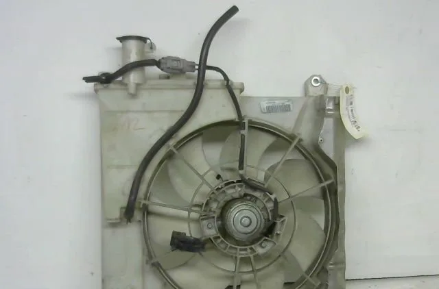 Ventilateur de refroidissement Peugeot 107 (PM_, PN_) 1.0 (2005-2014) 3 portes occasion