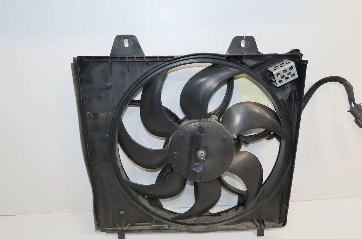 Ventilateur de refroidissement Peugeot 2008 II (UD_, US_, UY_, UK_) 1.2 puretech 100 (2019) occasion