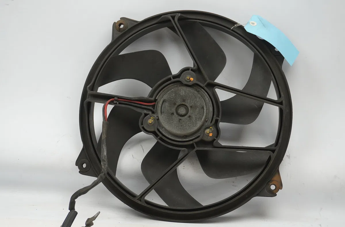 Ventilateur de refroidissement Peugeot 206 3-5 portes (2A-C) 1.6 hdi 110 (2004-2007) occasion