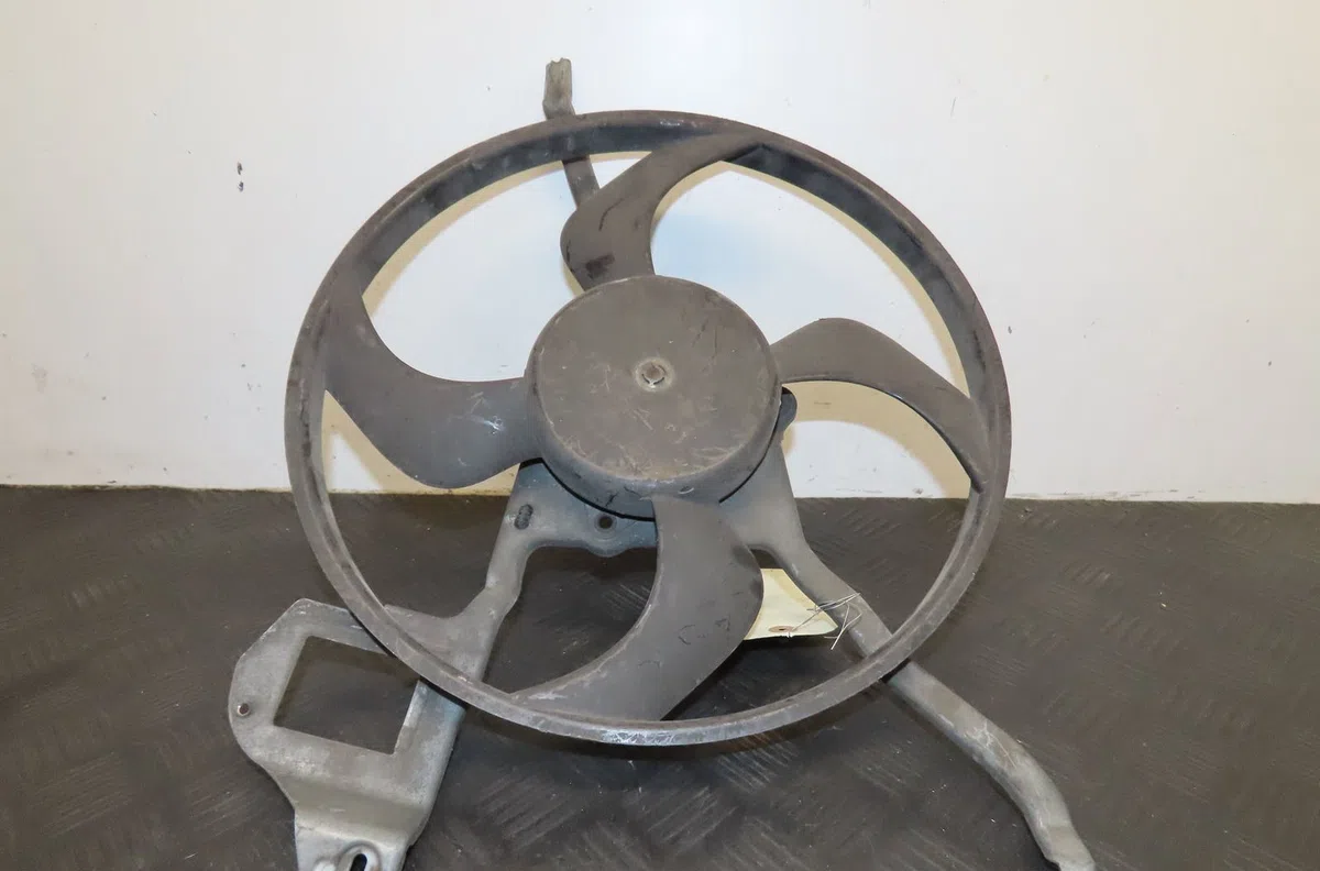 Ventilateur de refroidissement Peugeot 207-207 (WA_, WC_) 1.4 16v (2006-2013) 3 portes occasion