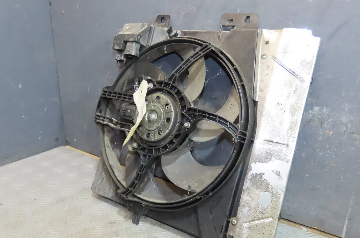 Ventilateur de refroidissement Peugeot 207-207 (WA_, WC_) 1.4 hdi (2006-2015) 5 portes occasion