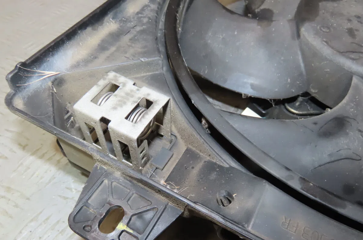 Ventilateur de refroidissement Peugeot 207-207 (WA_, WC_) 1.4 hdi (2006-2015) 5 portes occasion