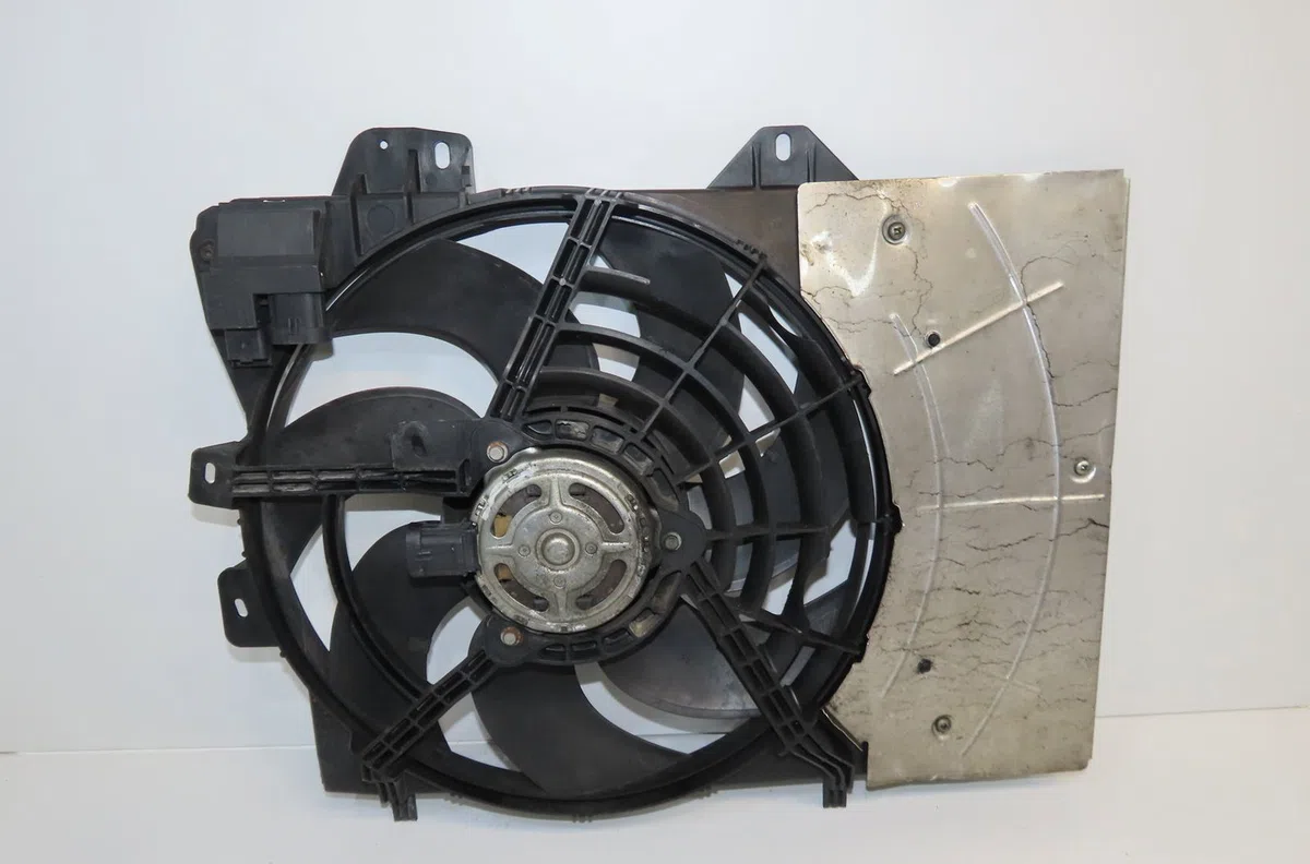 Ventilateur de refroidissement Peugeot 207-207 (WA_, WC_) 1.6 hdi (2006-2013) 5 portes occasion