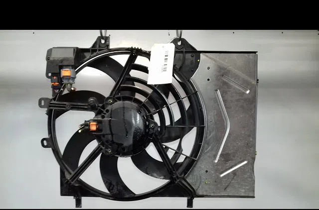 Ventilateur de refroidissement Peugeot 208 I (CA_, CC_) 1.2 thp 110 (2013) occasion