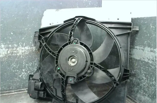 Ventilateur de refroidissement Peugeot 208 I (CA_, CC_) 1.4 hdi (2012) 3 portes occasion