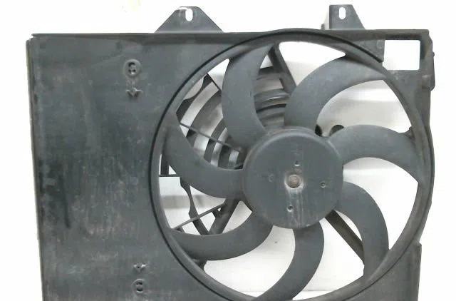Ventilateur de refroidissement Peugeot 208 I (CA_, CC_) 1.6 bluehdi 100 (2015) 5 portes occasion
