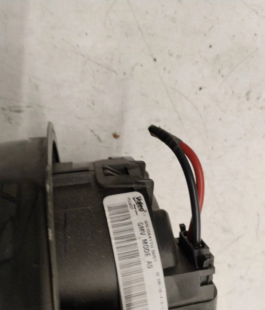Ventilateur de refroidissement Peugeot 208 I (CA_, CC_) 1.6 bluehdi 100 (2015) 5 portes occasion