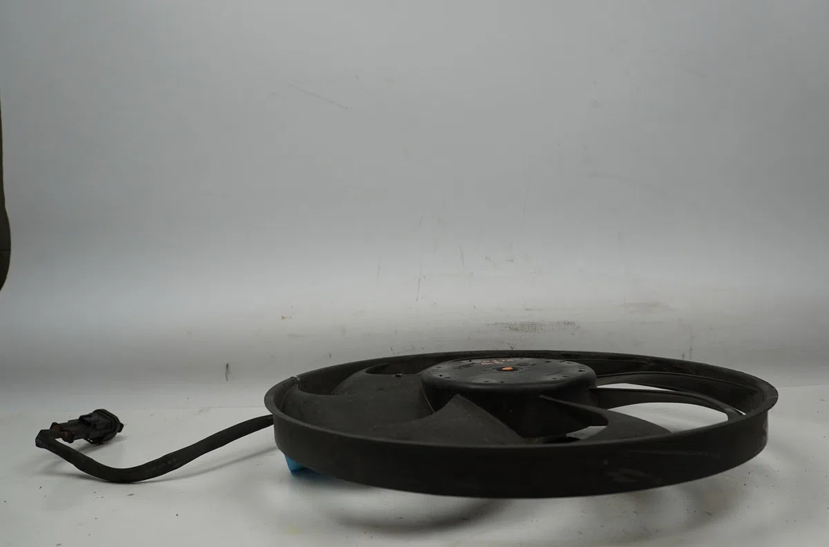 Ventilateur de refroidissement Peugeot 3008 SUV (MC_, MR_, MJ_, M4_) 1.5 bluehdi 130 (2018) 5 portes occasion