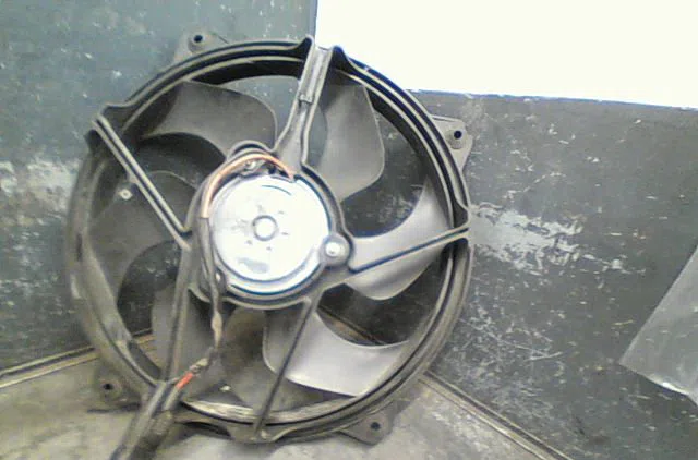 Ventilateur de refroidissement PEUGEOT 307 2004 occasion