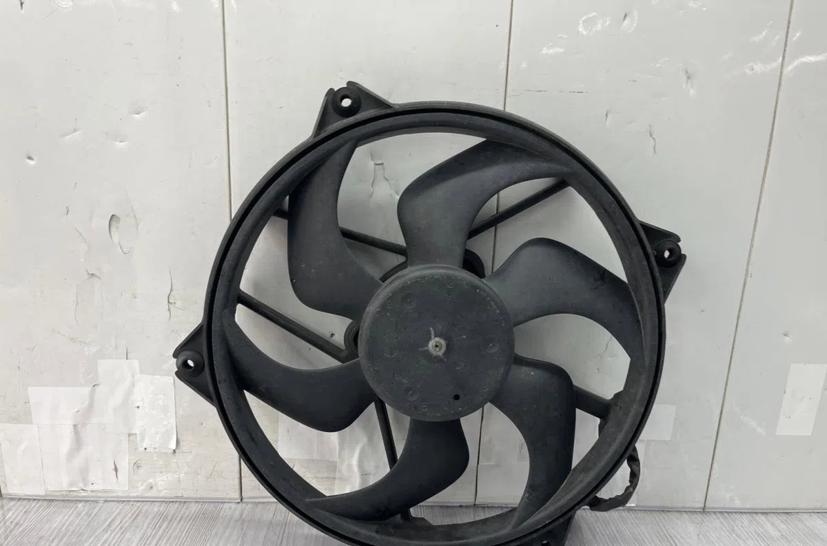 Ventilateur de refroidissement PEUGEOT 307 PHASE 1 occasion