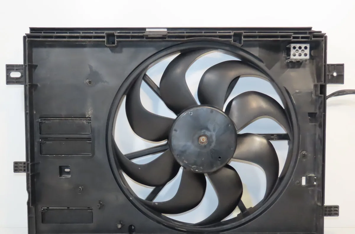 Ventilateur de refroidissement Peugeot 308 SW II (LC_, LJ_, LR_, LX_, L4_) 1.2 thp 130 (2014-2021) occasion