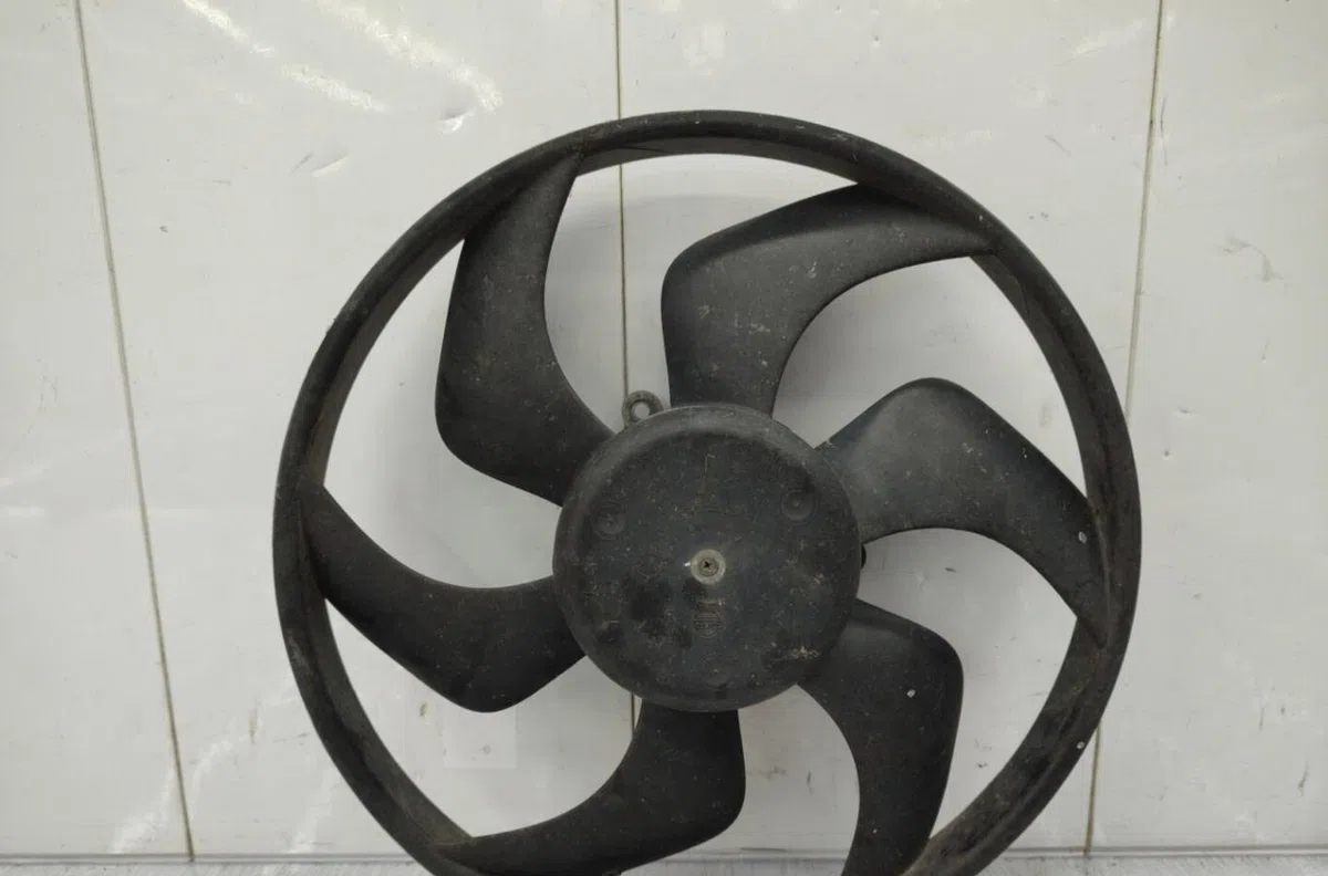 Ventilateur de refroidissement PEUGEOT 406 PHASE 2 occasion