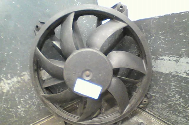 Ventilateur de refroidissement Peugeot 5008 (0U_, 0E_) 1.6 hdi (2010-2017) 5 portes occasion