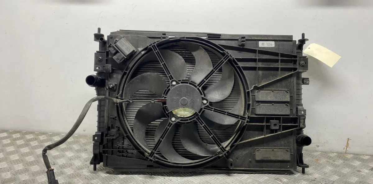 Ventilateur de refroidissement PEUGEOT 5008 2 PHASE 1 occasion