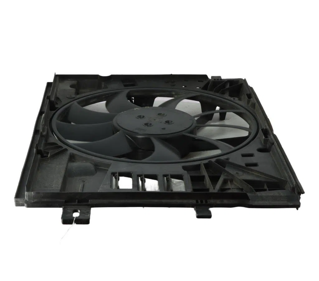 Ventilateur de refroidissement Peugeot 5008 II (MC_, MJ_, MR_, M4_) 1.6 puretech 180 (2018) occasion