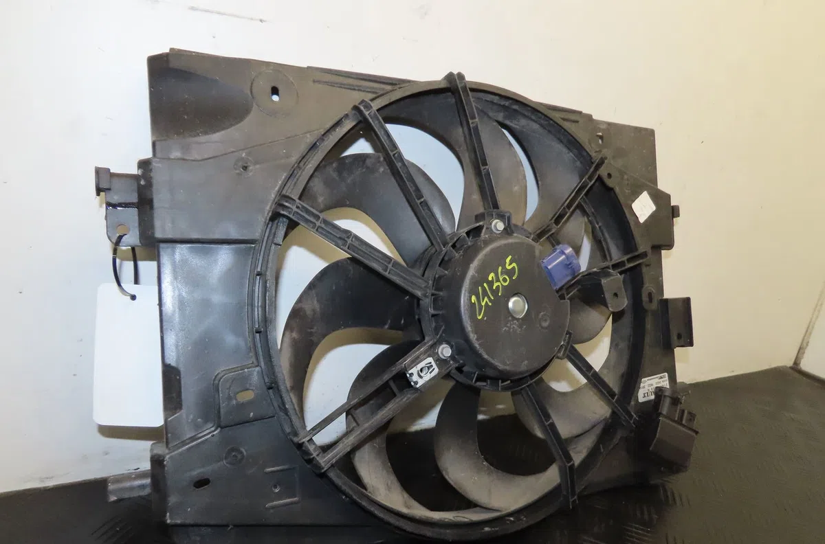 Ventilateur de refroidissement Renault CAPTUR I (J5_, H5_) 0.9 tce 90 (2013) 5 portes occasion