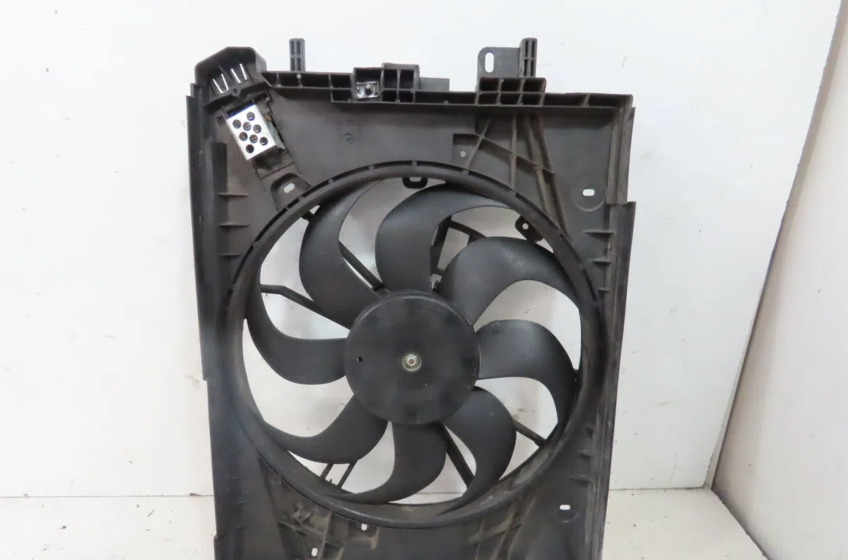 Ventilateur de refroidissement Renault CAPTUR I (J5_, H5_) 1.5 dci 90 (2013) 5 portes occasion