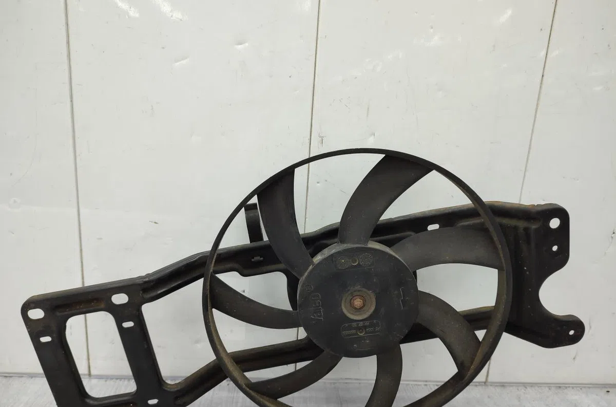 Ventilateur de refroidissement RENAULT CLIO 2 PHASE 1 occasion