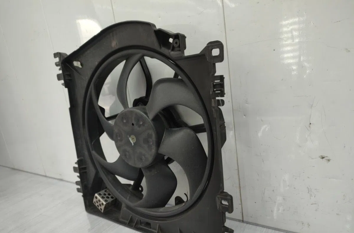 Ventilateur de refroidissement RENAULT CLIO 3 PHASE 2 occasion