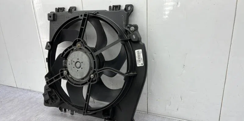 Ventilateur de refroidissement RENAULT CLIO 3 PHASE 2 occasion