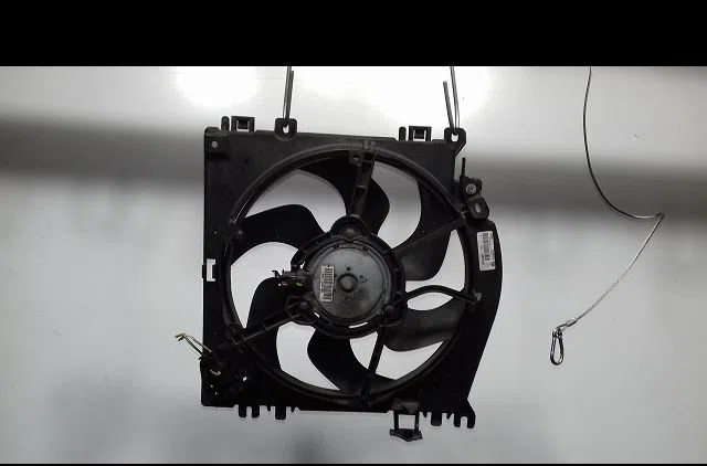 Ventilateur de refroidissement Renault CLIO III (BR0-1, CR0-1) 1.5 dci (br17, cr17) (2005-2012) 5 portes occasion