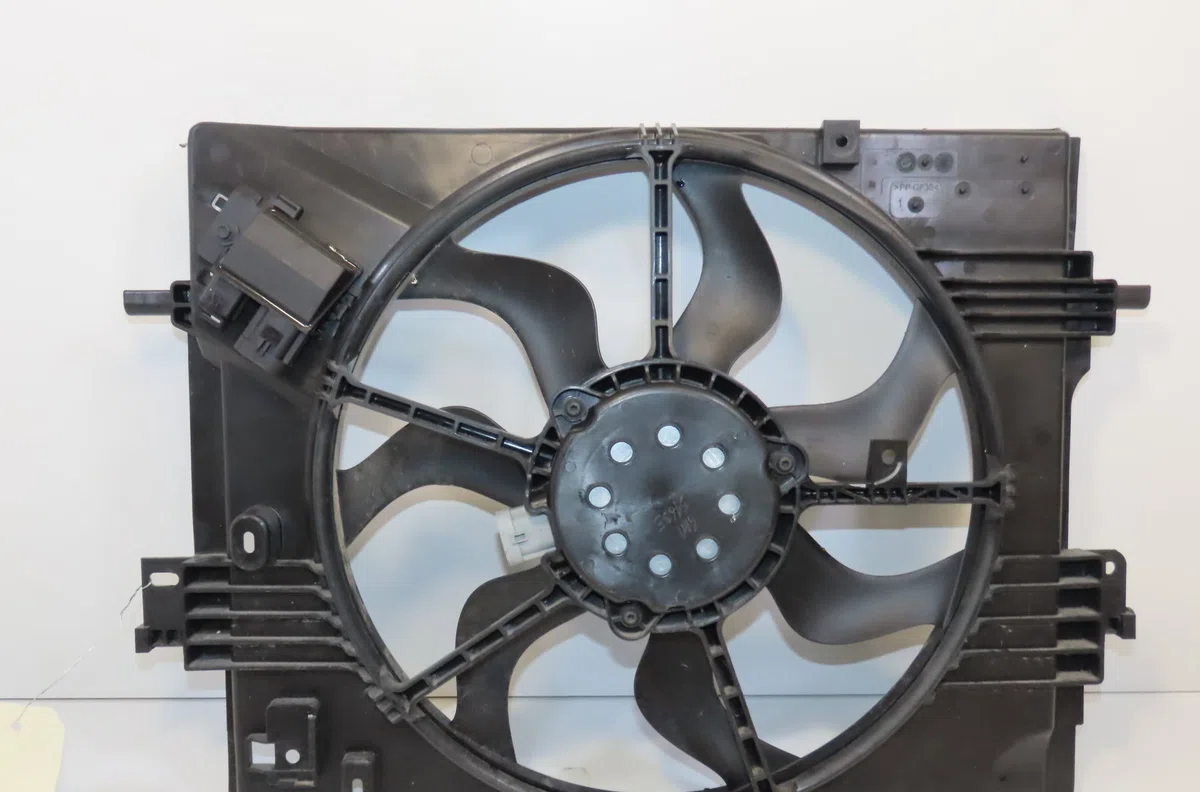 Ventilateur de refroidissement Renault CLIO V (B7_) 1.0 sce 65 (b7mg) (2021) occasion
