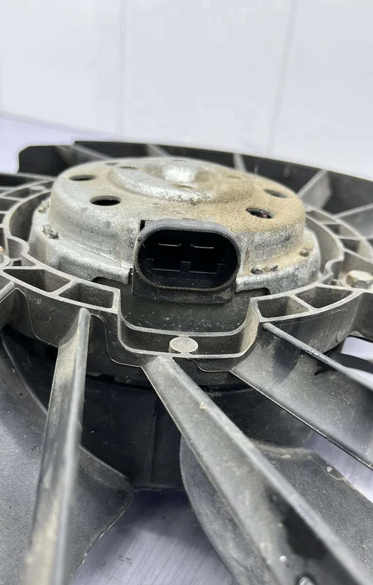 Ventilateur de refroidissement RENAULT GRAND SCENIC 2 PHASE 2 occasion