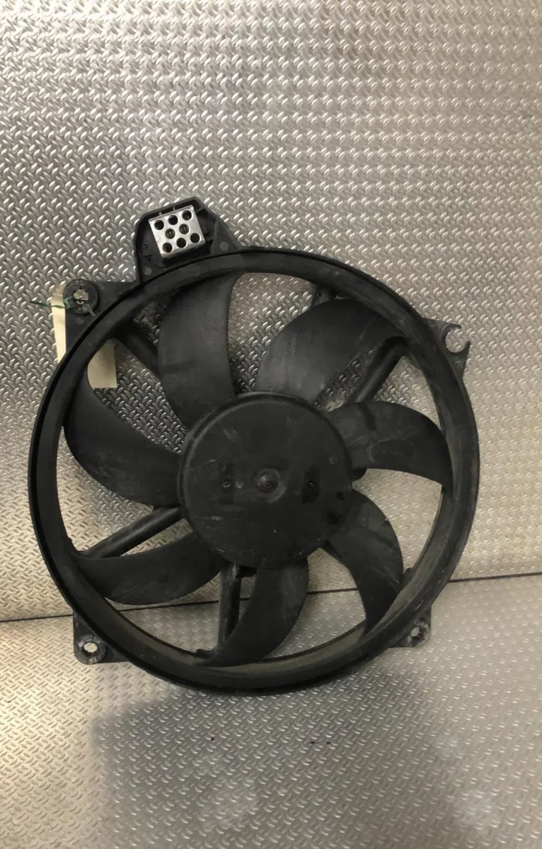Ventilateur de refroidissement RENAULT GRAND SCENIC 3 GRAND SCENIC 3 PHASE 1 occasion